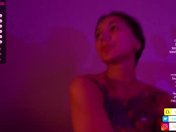 Nude cam girl kronniekray image #3626324