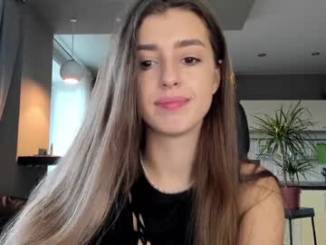 Nude cam girl coy_amina_ image #2854538