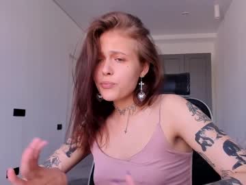 Nude cam girl adriana_hill image #2117274