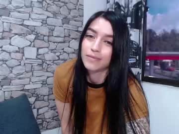 mia_winter_ nude girls camming