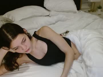 Nude cam girl miafosterx image #5942819