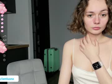 Nude cam girl mxxnsxsul image #2965381