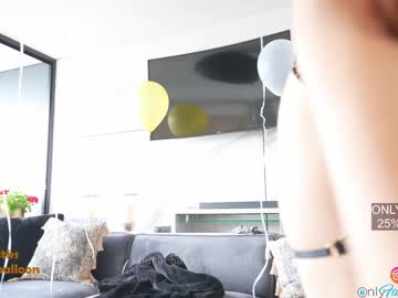 Nude cam girl emma_lu1 image #1695661