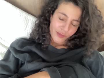 Nude cam girl annareyle image #2966001