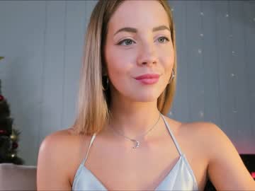 Nude cam girl emmi_rosee image #5989049