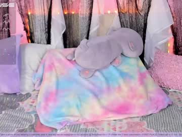 Nude cam girl little_effy18 image #2916866