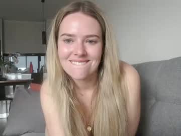 Nude cam girl bekbabyg image #1325373