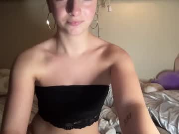 Nude cam girl isla_xo image #6199875