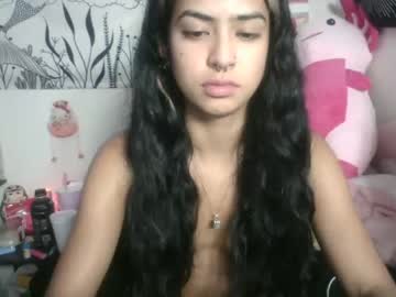 Nude cam girl sweetnek0 image #1936640