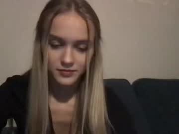 Nude cam girl katty_kerol image #1159146