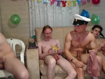 Nude cam man horny_goats image #1257216