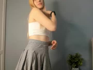 Nude cam girl lynngarney image #6943698