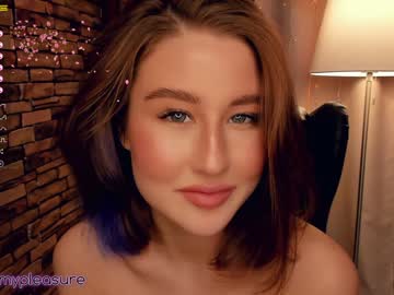 Nude cam girl eugenetomas image #394663