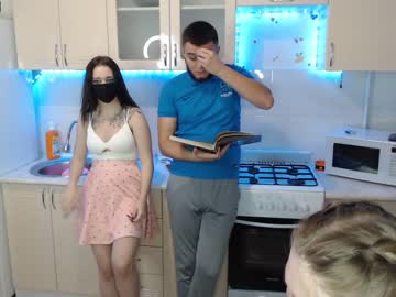 Nude cam couple renae_tom image #2602259