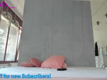 Nude cam girl tiffanyhouston_ image #1815331