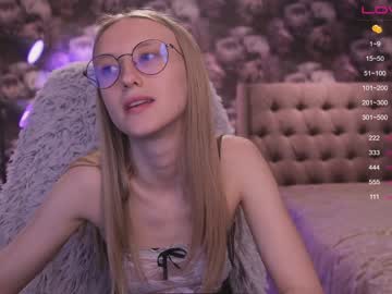 Nude cam girl angeellina image #1660625