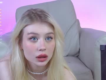 Nude cam girl shycinderella image #4353793