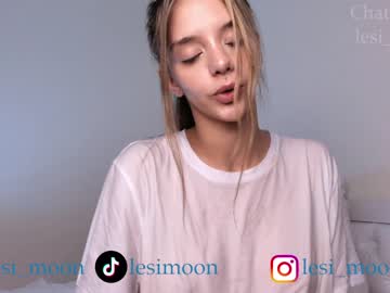 Nude cam girl lesi_moon image #6187084