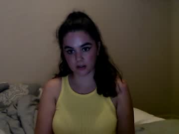 Nude cam girl gia_is_horny image #5189655
