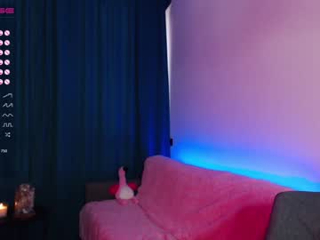 Nude cam girl fox_alina image #1705200