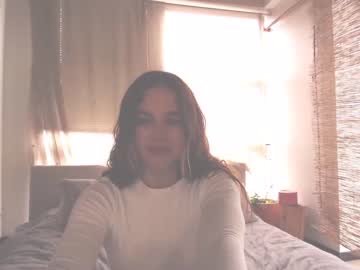 Nude cam girl kendalltyler image #1235412