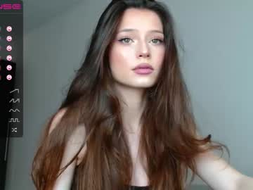 Nude cam girl isia_slay image #1478793