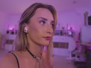 Nude cam girl hannahjames710 image #4696982