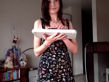 Nude cam girl jennycutey image #148101