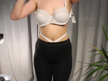 Nude cam girl hey_ailin image #6097610