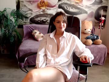 Nude cam girl jennycutey image #1720459