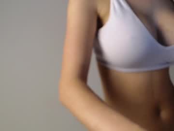 Nude cam girl trixie_taylor image #5682189