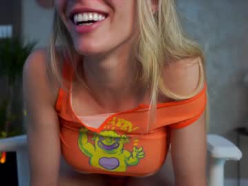 Nude cam girl xoxo_emma image #2043619