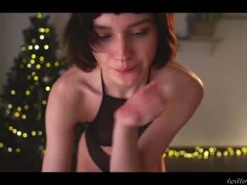 Nude cam girl luna_ai image #3496698