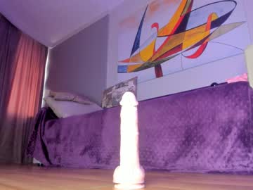 Nude cam girl lean_lie image #4144842