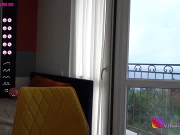 Nude cam girl vika54784 image #4996361