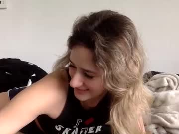 Nude cam girl alanarhodes image #6419651