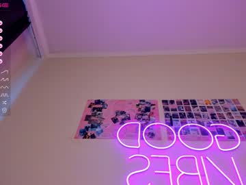 Nude cam girl baby_suee image #4171404