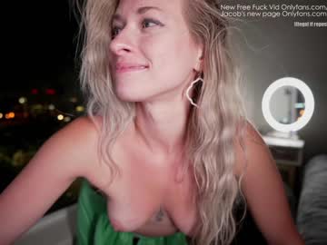 Nude cam girl saraxjacob image #2431787