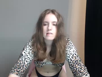 Nude cam girl mija_mari image #3093881