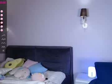 Nude cam girl lina_tyan image #2945789