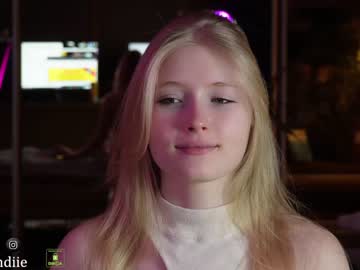 Nude cam girl bestblondiiecb image #5768043