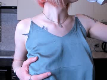 Nude cam girl peggyshermans image #4130296