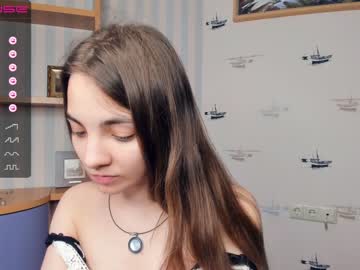 Nude cam girl shy_media image #4424951