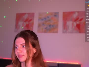 Nude cam girl sweetkira555 image #4728104