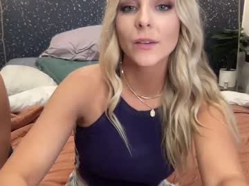 Nude cam couple haileychaseeee image #4643016
