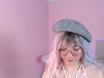Nude cam girl little_effy18 image #540258