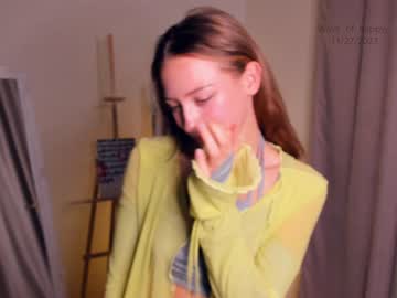 Nude cam girl wave_of_happy_ image #5786427