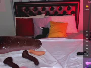 Nude cam girl lil_shouty_bitch image #5602113