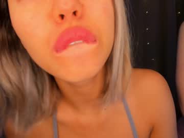 Nude cam couple anna_mariia image #1395099