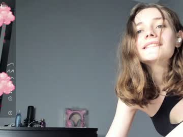 Nude cam girl mxxnsxsul image #2435555